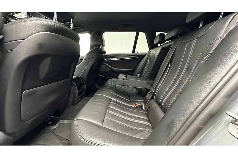 BMW 5 Series 520D M Sport Touring - U946