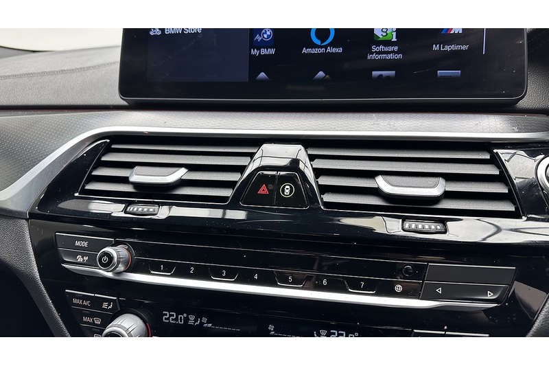 BMW 5 Series 520D M Sport Touring - U946