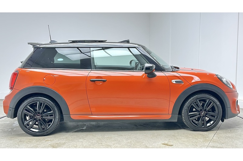 MINI Hatch Cooper Sport - U960