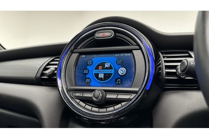 MINI Hatch Cooper Sport - U960