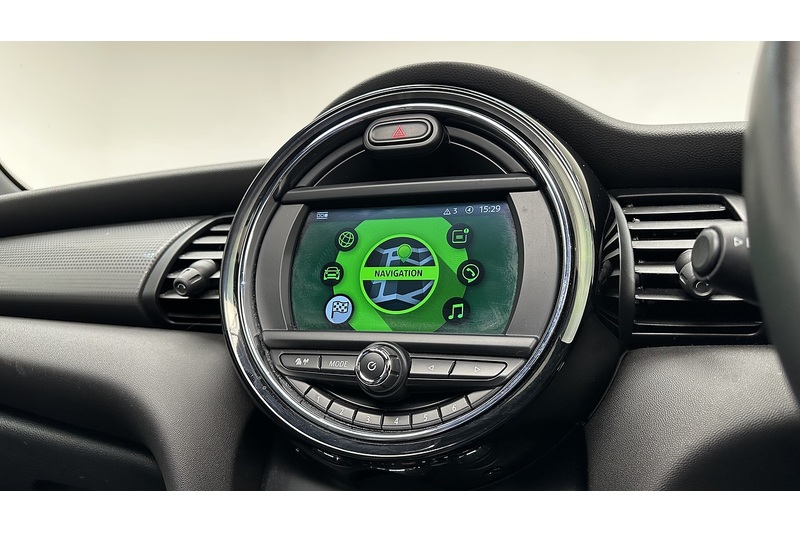 MINI Hatch Cooper Sport - U960