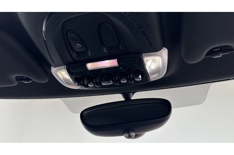 MINI Hatch Cooper Sport - U960