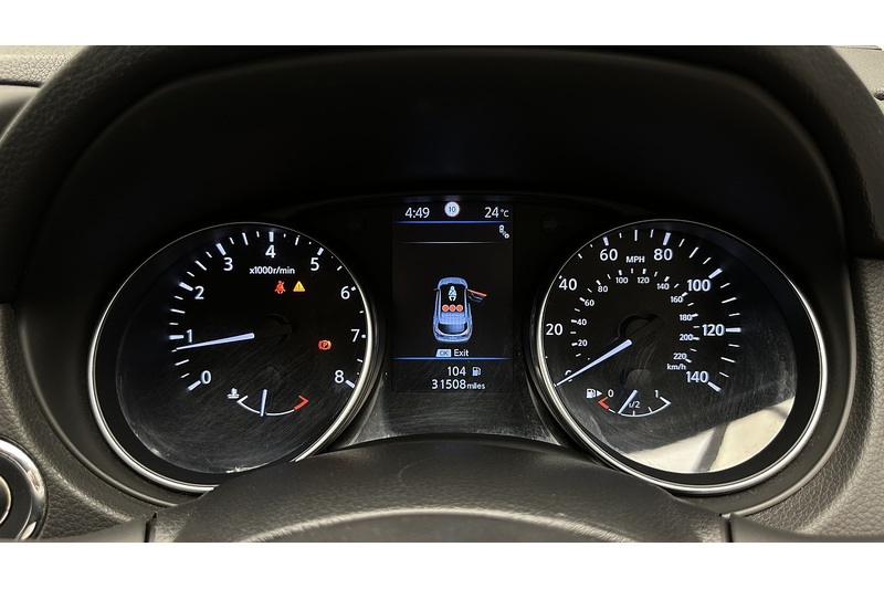 Nissan Qashqai 1.3 DIG-T N-Connecta - U968