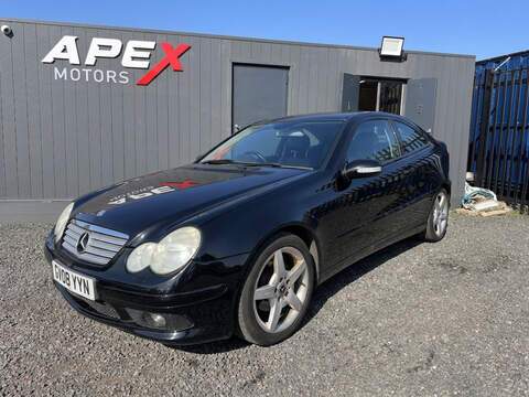 Mercedes-Benz C Class MPV 3.5 Automatic Petrol