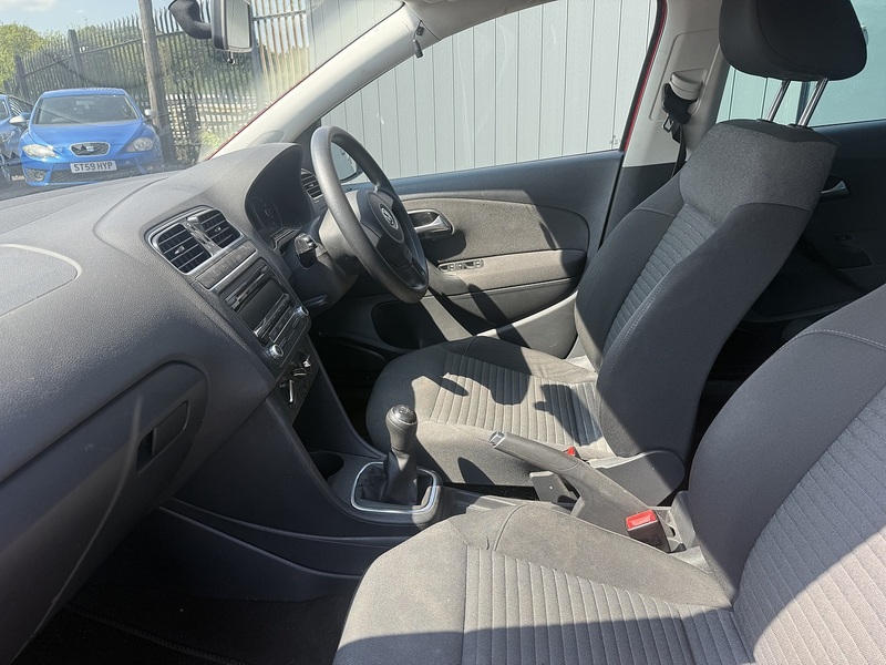 Volkswagen Polo 1.4 Match Edition Hatchback 5dr Petrol Manual Euro 5 (85 ps) - U295