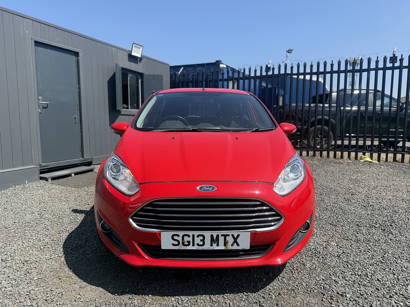 Ford Fiesta 1.0T EcoBoost Zetec Hatchback 5dr Petrol Manual Euro 5 (s/s) (100 ps) - U303