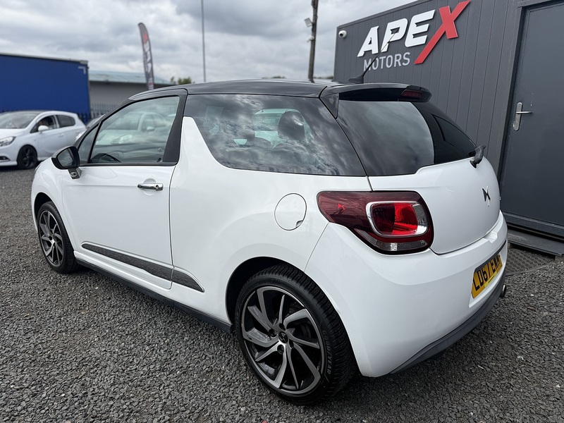 DS AUTOMOBILES DS 3 1.2 PureTech Connected Chic Hatchback 3dr Petrol Manual Euro 6 (82 ps) - U304