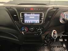 Iveco Daily 2.3D HPI 14V 35S 3520 Panel Van 5dr Diesel HiMatic MWB H2 Euro 6 (s/s) (136 ps) - U1014