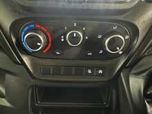 Iveco Daily 2.3D HPI 14V 35S 3520 Panel Van 5dr Diesel HiMatic MWB H2 Euro 6 (s/s) (136 ps) - U1014