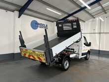 Ford Transit Transit 2.0 350 EcoBlue Leader FWD L2 Euro 6 (s/s) 2dr (1-Stop) - U1016