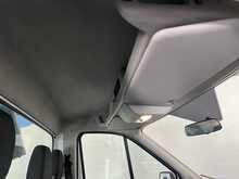 Ford Transit Transit 2.0 350 EcoBlue Leader FWD L2 Euro 6 (s/s) 2dr (1-Stop) - U1016