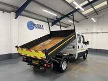 Iveco Daily Daily 2.3D HPI 14V 35C 3750 L3 Euro 6 (s/s) 4dr (DRW) - U1093