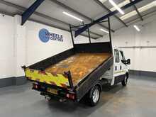 Iveco Daily Daily 2.3D HPI 14V 35C 3750 L3 Euro 6 (s/s) 4dr (DRW) - U1093