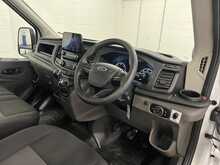 Ford Transit Transit 2.0 350 EcoBlue HD Leader Chassis Cab 2dr Diesel Manual RWD L4 Euro 6 (s/s) (130 ps) - U1094