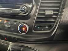 Ford Transit Transit 2.0 350 EcoBlue HD Leader Chassis Cab 2dr Diesel Manual RWD L4 Euro 6 (s/s) (130 ps) - U1094