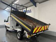 Mercedes-Benz Sprinter 2.0 315 CDI Progressive RWD L2 Euro 6 (s/s) 2dr 2.0 2dr Tipper Manual Diesel - U1095