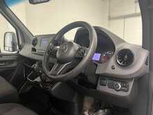 Mercedes-Benz Sprinter 315 CDI Progressive 2.0 2dr L3 Dropside Manual Diesel 2.0 2dr Dropside Manual Diesel - U1097