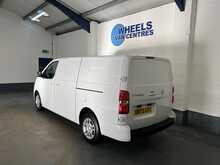 Vauxhall Vivaro 1.5 Turbo D 2900 Sportive Panel Van 6dr Diesel Manual L2 H1 Euro 6 (s/s) (100 ps) - U1098