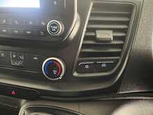 Ford Transit 2.0 350 EcoBlue Leader Luton Van 2dr Diesel Manual FWD L4 Euro 6 (s/s) (130 ps) - U1124