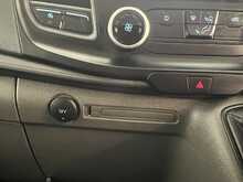 Ford Transit 2.0 350 EcoBlue Leader Luton Van 2dr Diesel Manual FWD L4 Euro 6 (s/s) (130 ps) - U1124
