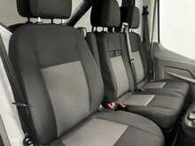 Ford Transit 2.0 350 EcoBlue Leader Luton Van 2dr Diesel Manual FWD L4 Euro 6 (s/s) (130 ps) 2.0 2dr Luton Manual - U1124