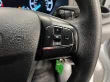 Ford Transit 2.0 350 EcoBlue Leader Luton Van 2dr Diesel Manual FWD L4 Euro 6 (s/s) (130 ps) 2.0 2dr Luton Manual - U1124