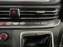 MAXUS Deliver 9 Deliver 9 2.0 D20 FWD L3 H2 Euro 6 (s/s) 5dr - U1126