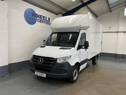 Mercedes-Benz Sprinter 315 CDI Progressive 2.0 2dr Luton Manual Diesel