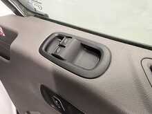 Ford Transit 2.0 350 EcoBlue HD Leader RWD L4 Euro 6 (s/s) 4dr - U1141