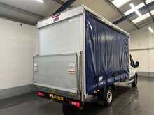 Ford Transit Transit 2.0 350 EcoBlue Leader FWD L4 Euro 6 (s/s) 2dr 2.0 2dr Curtainside Manual Diesel 2.0 2dr - U1152