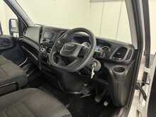 Iveco Daily Daily 2.3D HPI 14V 35S 3750 Dropside 2dr Diesel Manual LWB Euro 6 (136 ps) - U1155