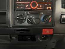Isuzu Grafter Grafter 1.9D N35 Green Dropside 2dr Diesel Manual RWD LWB Euro 6 (SRW) (125 ps) - U1157
