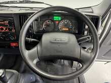 Isuzu Grafter Grafter 1.9D N35 Green Chassis Cab 2dr Diesel Manual RWD LWB Euro 6 (TRW) (125 ps) - U1157