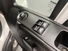 Iveco Daily D HPI 14V 35S 3750 2.3 2dr L4 Dropside Manual Diesel 2.3 2dr Dropside Manual Diesel - U1167