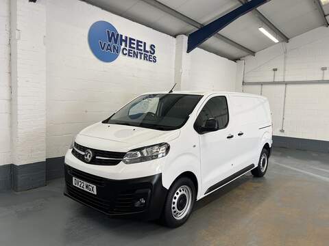 Vauxhall Vivaro 1.5 Turbo D 2900 Sportive Panel Van 6dr Diesel Manual L2 H1 Euro 6 (s/s) (100 ps)