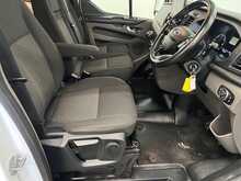 Ford Transit Custom Transit Custom 2.0 320 EcoBlue Trend Kombi L2 H1 Euro 6 (s/s) 5dr - U119