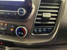 Ford Transit Custom Transit Custom 2.0 320 EcoBlue Trend Kombi L2 H1 Euro 6 (s/s) 5dr - U119