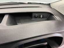 Ford Transit Custom Transit Custom 2.0 320 EcoBlue Trend Kombi L2 H1 Euro 6 (s/s) 5dr - U119