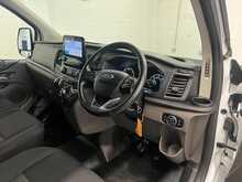 Ford Transit Custom Transit Custom 2.0 320 EcoBlue Trend Kombi L2 H1 Euro 6 (s/s) 5dr - U120