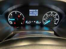 Ford Transit Custom Transit Custom 2.0 320 EcoBlue Trend Kombi L2 H1 Euro 6 (s/s) 5dr - U120