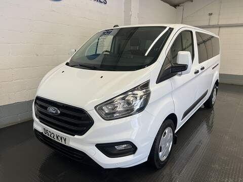 Ford Transit Custom 2.2 TDCi 350 HDT Minibus 4dr Diesel Manual L2 H2 (196 g/km, 123 bhp)