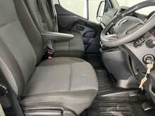 Renault Master 2.3 dCi 35 Business Panel Van 4dr Diesel Manual FWD LWB High Roof Euro 6 (135 ps) - U1217