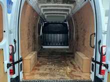 Renault Master 2.3 dCi 35 Business Panel Van 4dr Diesel Manual FWD LWB High Roof Euro 6 (135 ps) - U1217