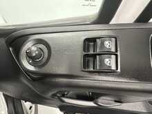 Iveco Daily 2.3D HPI 14V 35C 3750 Tipper Double Cab 4dr Diesel Manual L3 Euro 6 (s/s) (DRW) (136 ps) - U1218