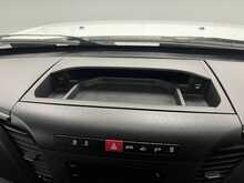 Iveco Daily 2.3D HPI 14V 35C 3750 Tipper Double Cab 4dr Diesel Manual L3 Euro 6 (s/s) (DRW) (136 ps) - U1218