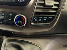 Ford Transit Custom Transit Custom 2.0 320 EcoBlue Trend Kombi L2 H1 Euro 6 (s/s) 5dr - U122