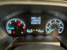 Ford Transit Custom Transit Custom 2.0 320 EcoBlue Trend Kombi L2 H1 Euro 6 (s/s) 5dr - U122