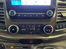 Ford Transit Custom Transit Custom 2.0 320 EcoBlue Trend Kombi L2 H1 Euro 6 (s/s) 5dr - U122