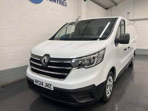 Renault Trafic 2.0 dCi Blue SL30 Extra Panel Van 5dr Diesel Manual L1 H1 Euro 6 (s/s) (130 ps) 2.0 5dr Panel Van Manual Diesel