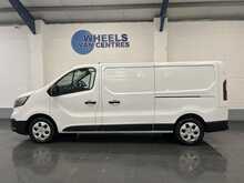 Renault Trafic 2.0 dCi Blue LL30 Advance Panel Van 5dr Diesel Manual L2 H1 Euro 6 (s/s) (130 ps) - U1228